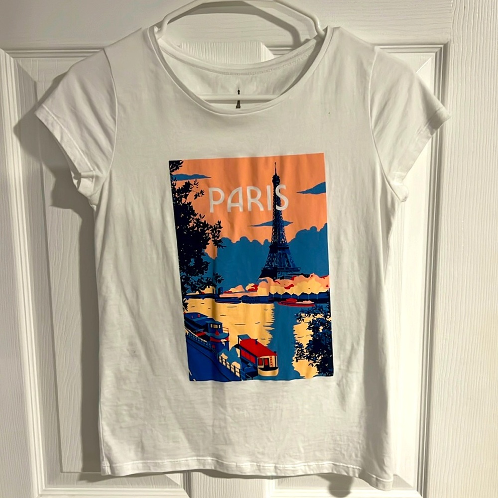 Women’s T-Shirt, Eiffel Tower and Paris, Size XS